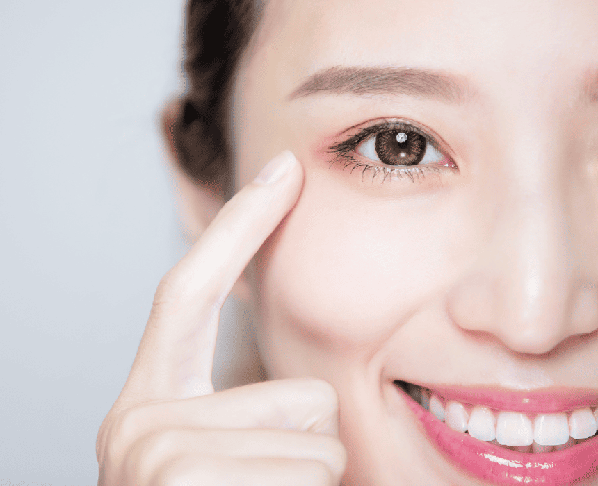 Giữ mắt thư giãn mỗi ngày với những bài tập đơn giản